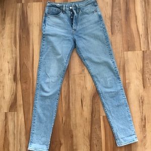 Levi’s 501 High-Rise Stretch Skinny/Mom jean 26x32